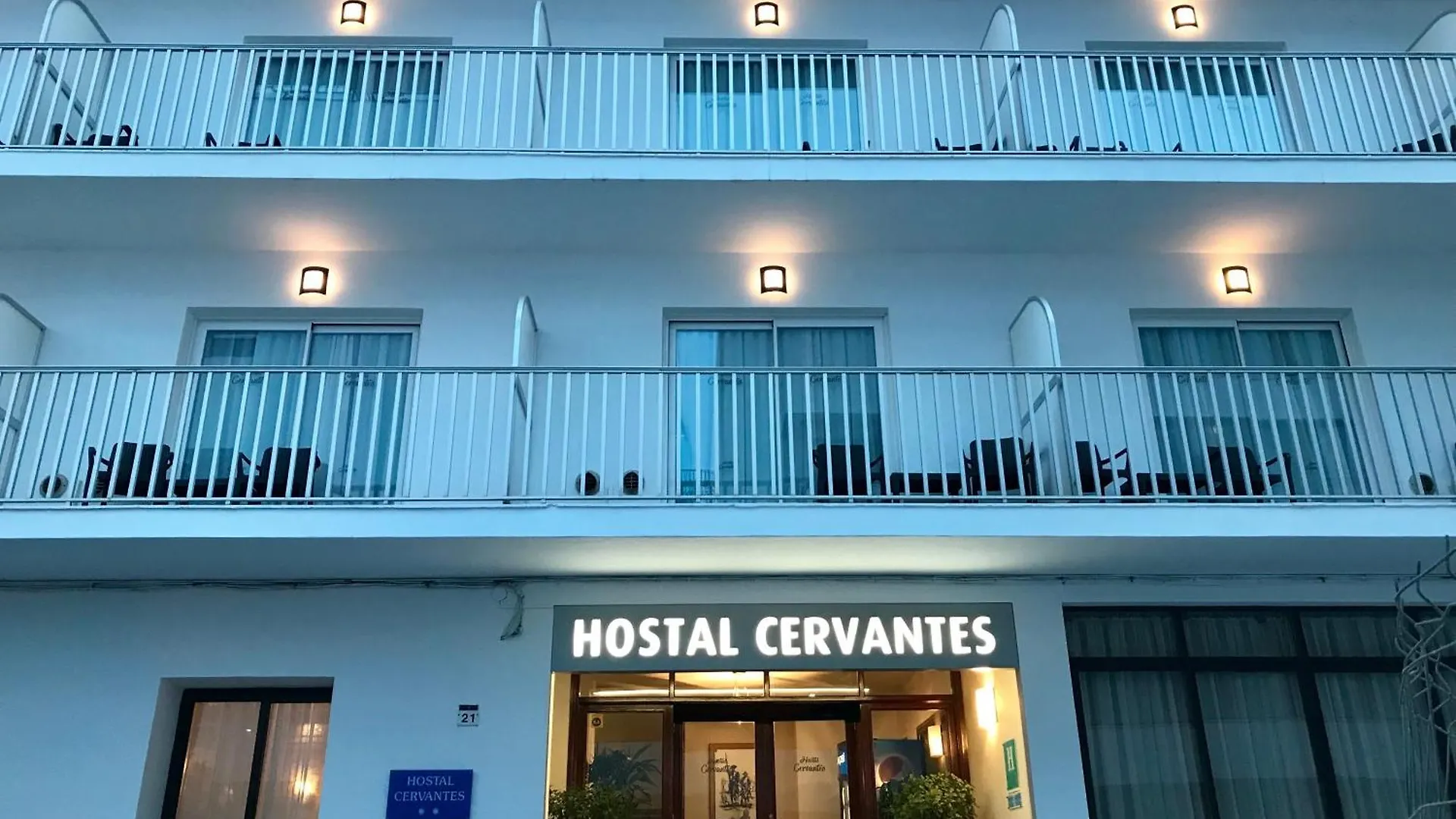 Hostal Cervantes Sant Antoni de Portmany Affittacamere