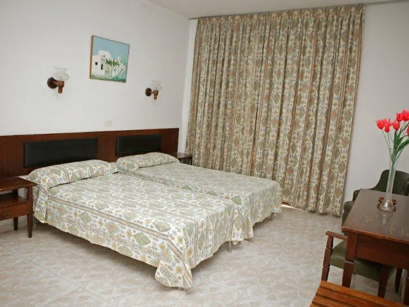 Hostal Cervantes Sant Antoni de Portmany Affittacamere