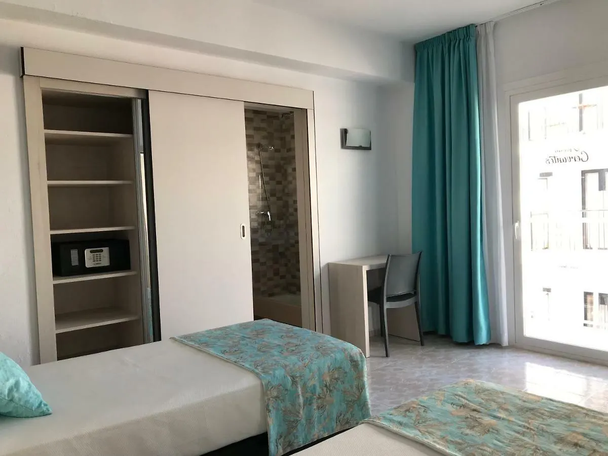 Hostal Cervantes Сан-Антонио-Абад Испания